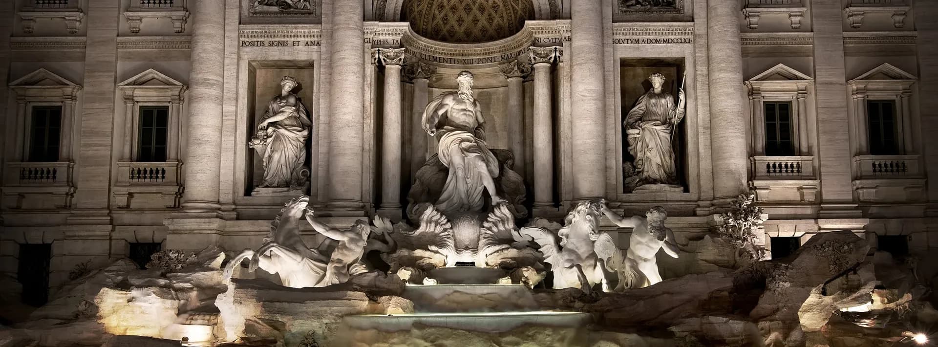 Trevi Fountain at night in Rome, Italy 