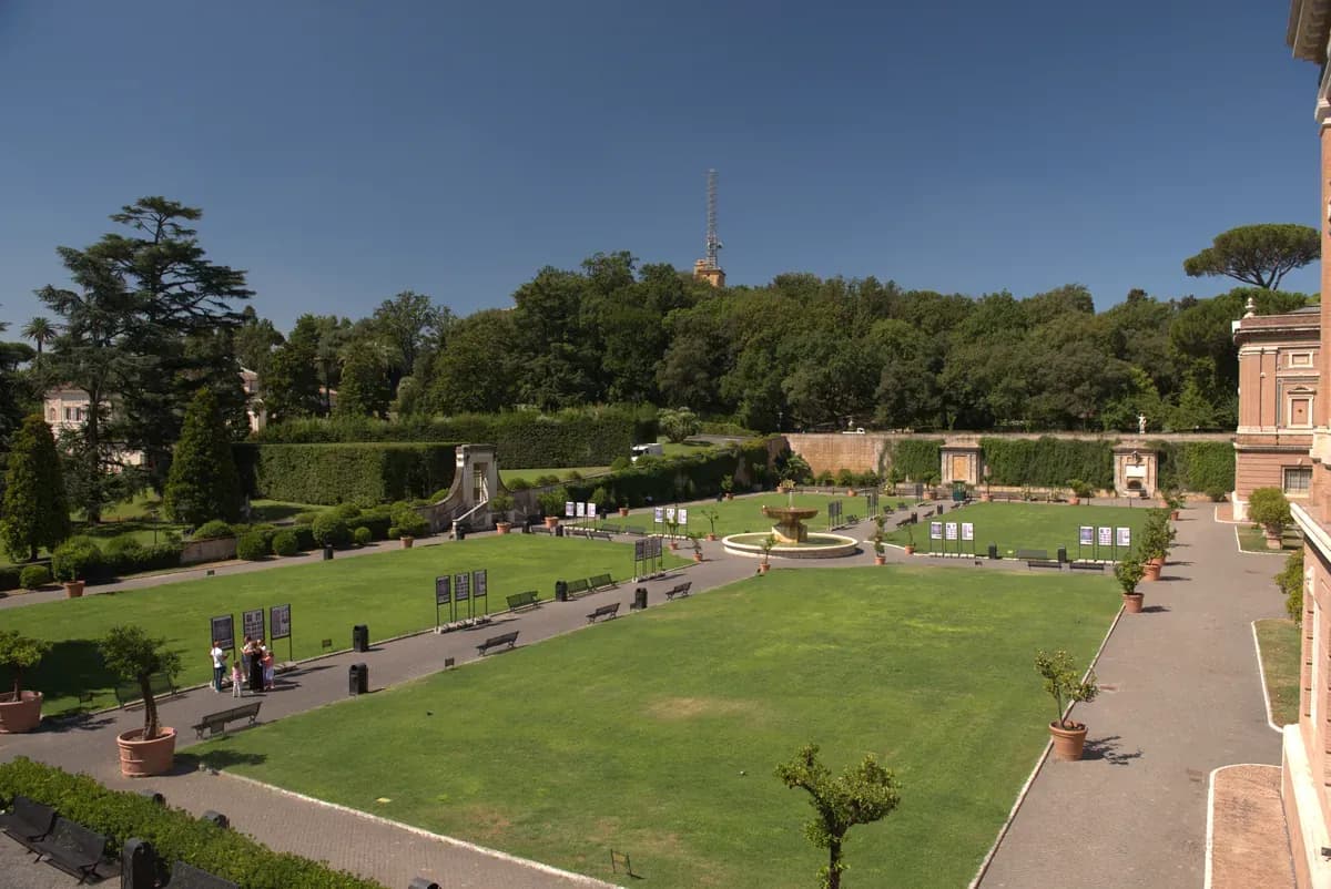 Tour of Vatican Gardens