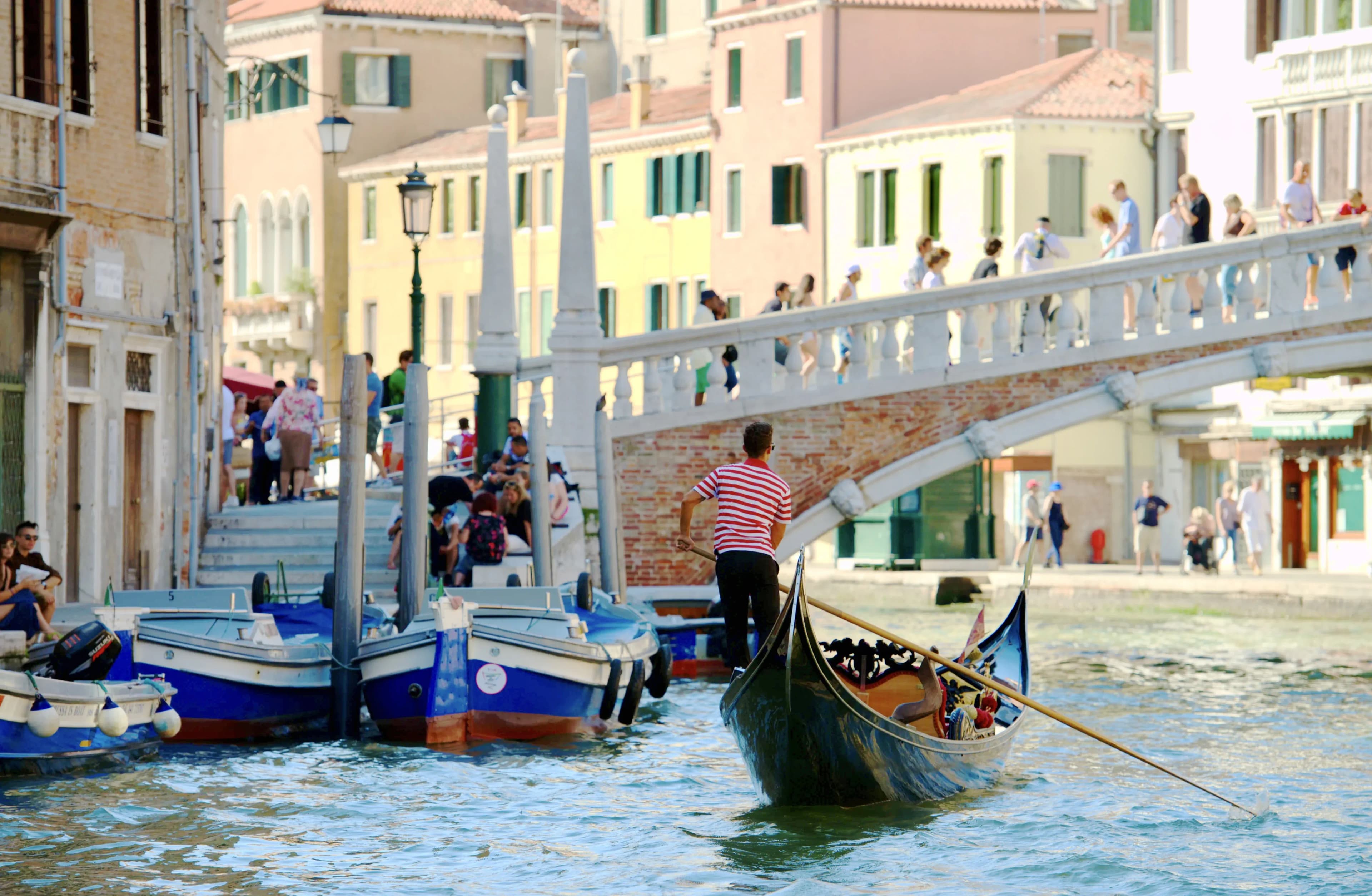 Boat Tour Along the Grand Canal