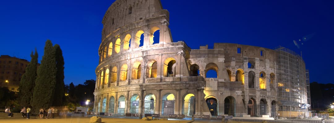 colosseum at night in Rome