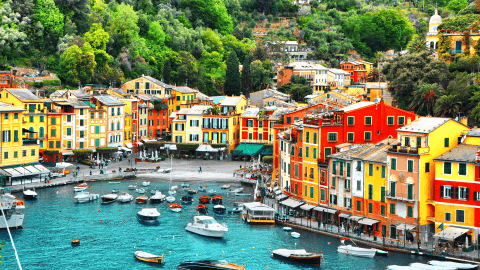 Sojourns in "Borghi" Offer a Sampling of Small-town Italian way of Life